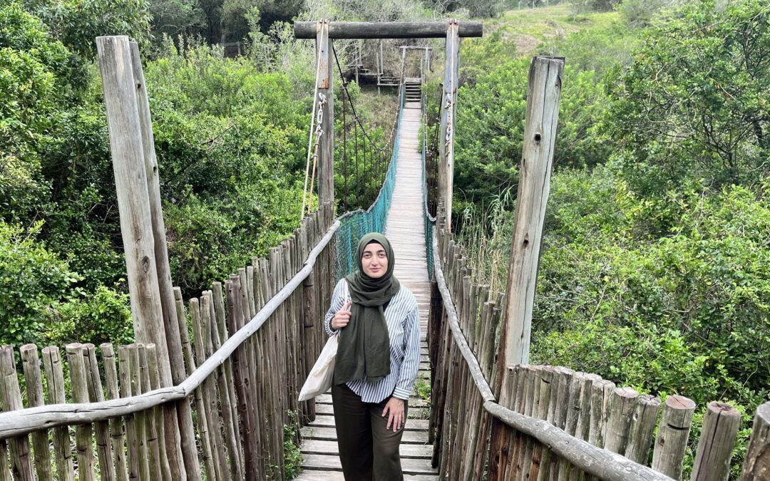 Dilara ist auf Exkursion in Südafrika